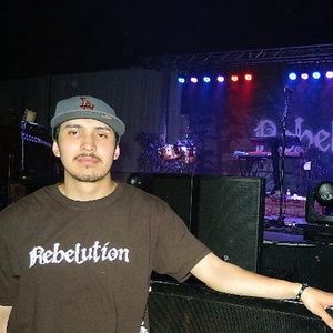 Meet your Posher, Emmanuel